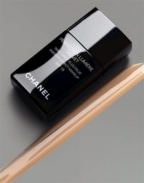 chanel perfection lumiere foundation shades|chanel foundation perfection lumiere velvet.